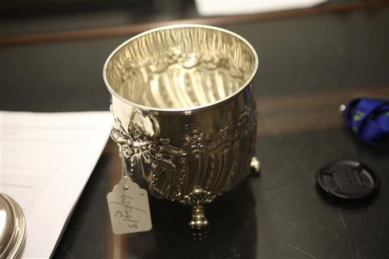 A late Victorian silver two handled biscuit box and cover by Charles Stuart Harris, 21 oz.